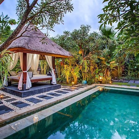 Tiga Samudra Villa Canggu Værelse billede